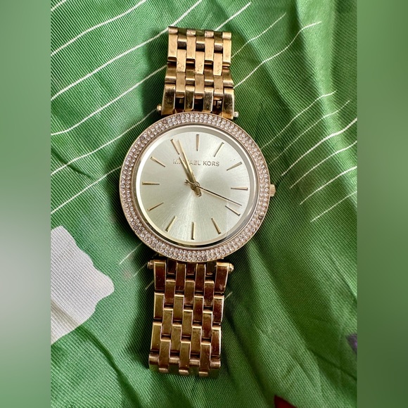 Michael Kors Watch - Picture 1 of 9